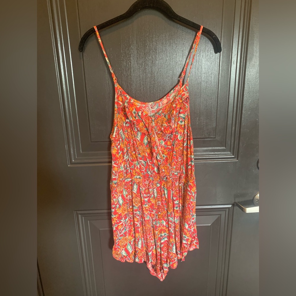 Orange flower romper, size small!